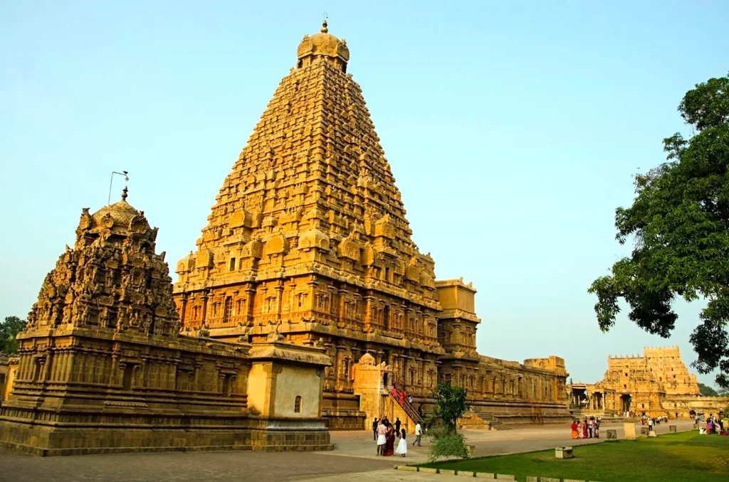 Thanjavur, Explore the Hitory of the great king Chola emperor Rajaraja I